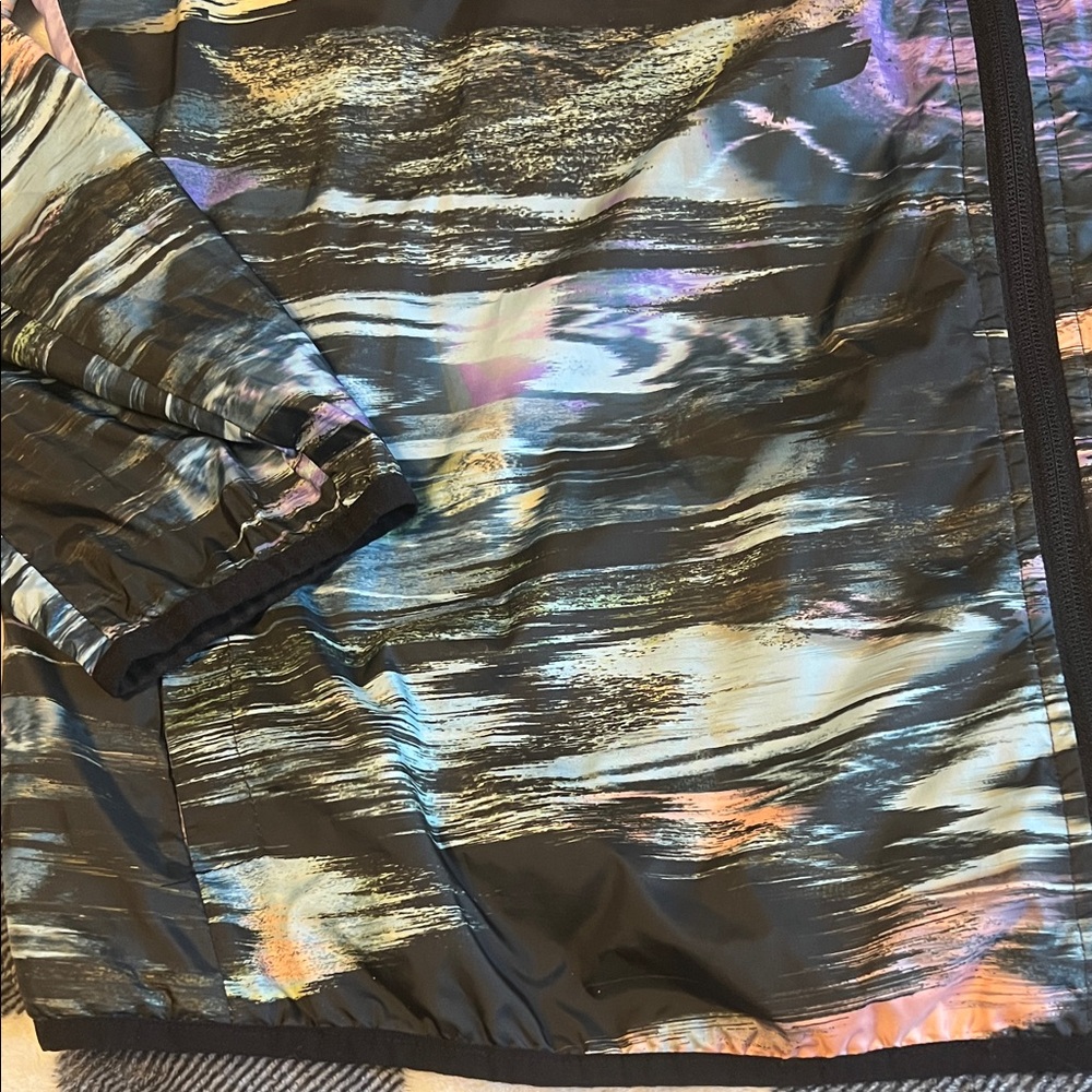 Happy Camper by TORRID Abstract Multicolor Windbreaker Jacket plus size  2X - Picture 2 of 14